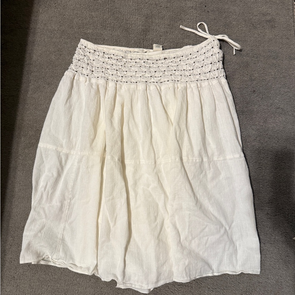 American Eagle Cream Smocked Waist Tiered Mini Skirt Size 2 Boho Summer
